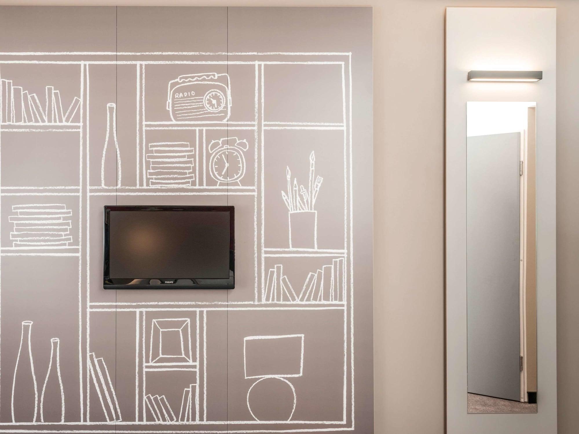 Ibis Carcassonne Est La Cite Hotell Eksteriør bilde