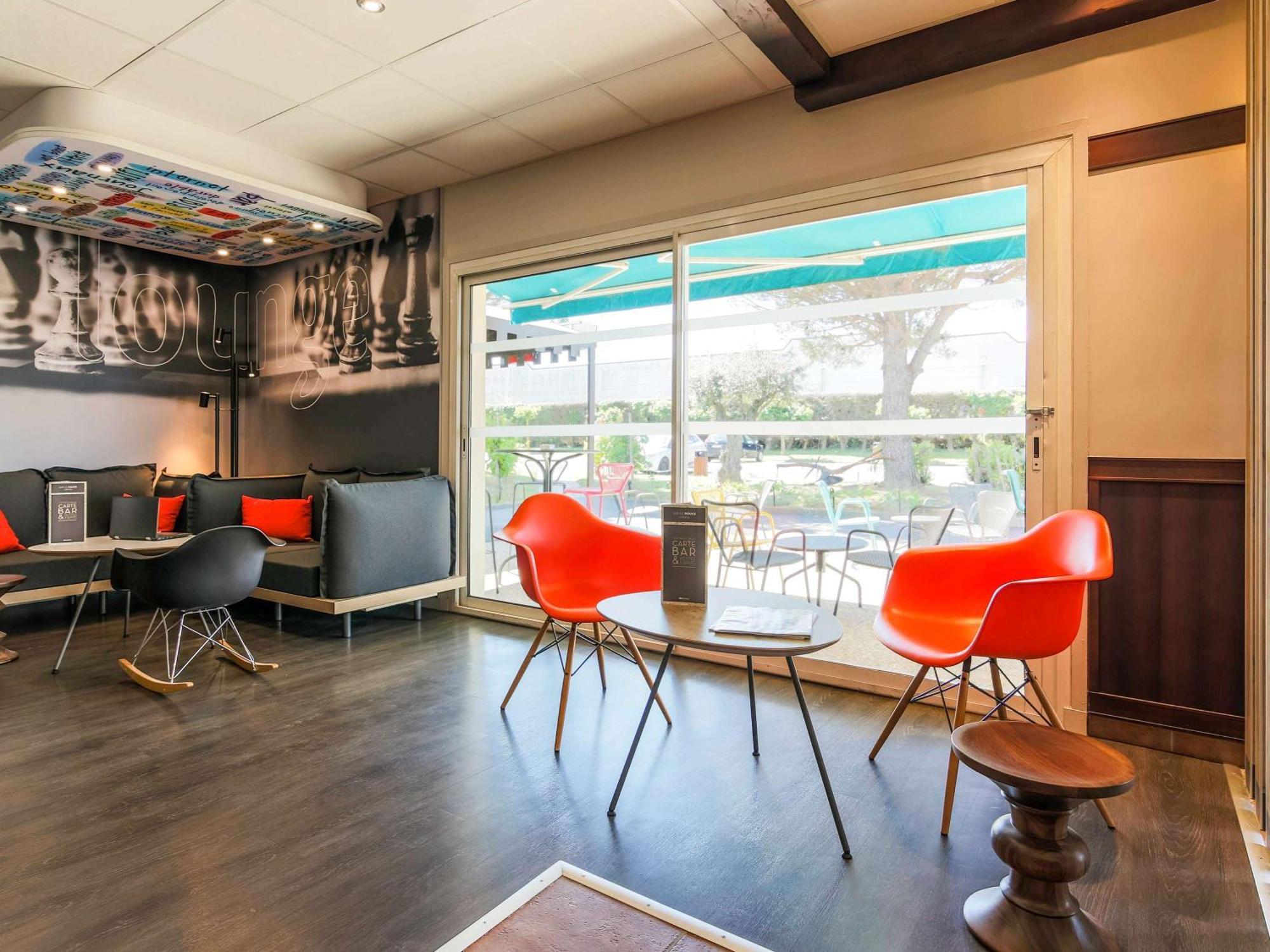 Ibis Carcassonne Est La Cite Hotell Eksteriør bilde